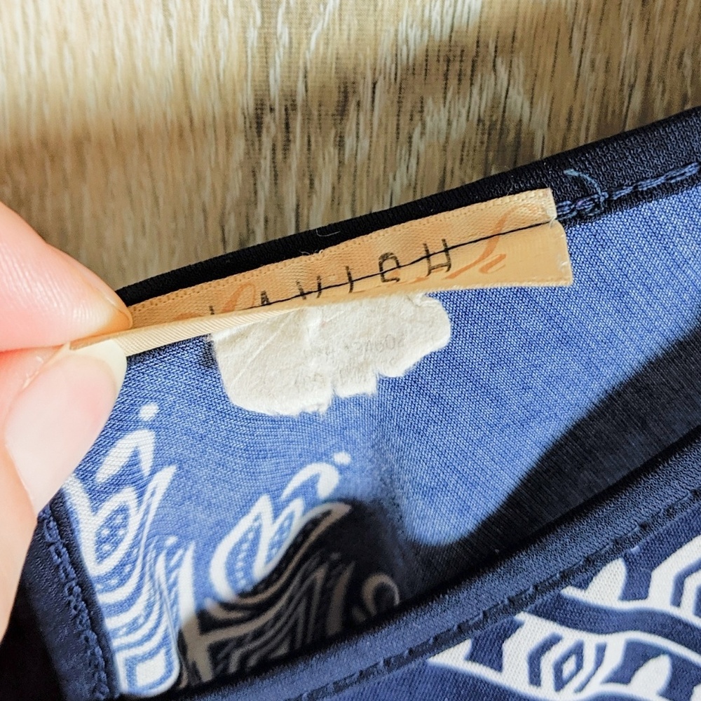 Lavish Plus Blue Bandanna Print Shirt 2X - Picture 5 of 5